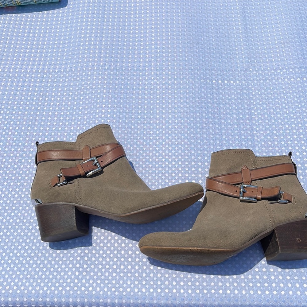 Coach Suede booties size 7.5